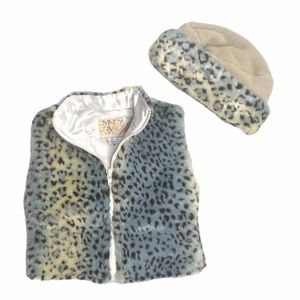 Cyndy Love Designs, 3-6M, 0/s poly faux fur vest